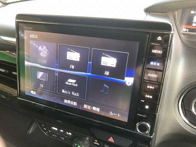 純正SDナビ、フルセグTV付き、Bluetoothオーディオ・DVDビデオも再生可能です！ナビ付き条件でお探しの方は必見です！