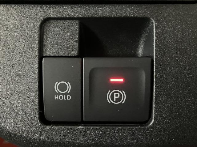 【電動パーキング】指先だけで簡単に操作が可能な電動パーキングブレーキを搭載♪また、渋滞時や駐車券を取るシーンなどで便利なオートブレーキホールド機能も搭載☆