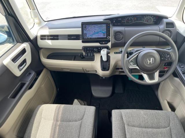 今の愛車いくらで売れるの？他社で査定して思ったより安くてショック・・・そんなお客様！是非一度WECARSの下取価格をご覧ください！お客様ができるだけお得にお乗り換えできるよう精一杯頑張ります！