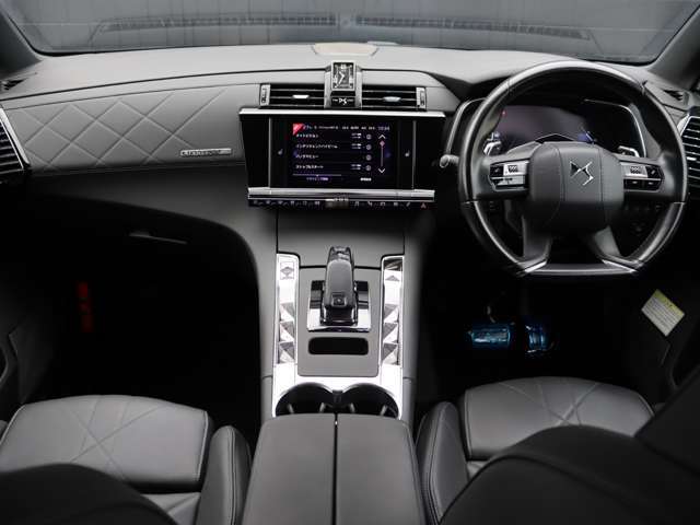 全国納車可能！！全国のLIBERALA店舗、もしくはガリバーの直営店舗どこでもご納車可能です！！