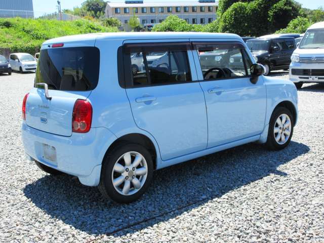 ボディーコーティングパック・通常（軽自動車）57,750～のところを購入時にコーティングパックに同時お申し込みのお客様に限り20,000円にて施工を承ります。スタッフが心を込めて施工いたします。