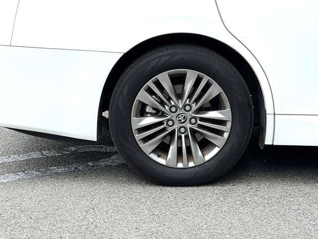 新品タイヤへの交換も可能となっております！国内メーカー・海外メーカーより選んでいただけます！