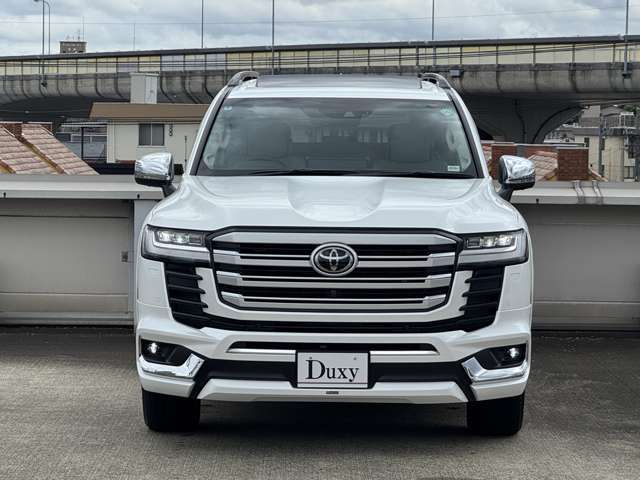 当社では中古車保証を標準付帯！買ってからの大きな安心【充実の保証部位】【無料ロードサービス】【全国の指定修理工場にて修理可能】等..24時間・365日コールセンター対応！5プランを車両購入時無料付帯。