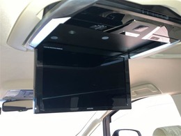 家族が喜ぶリア席モニター付き♪