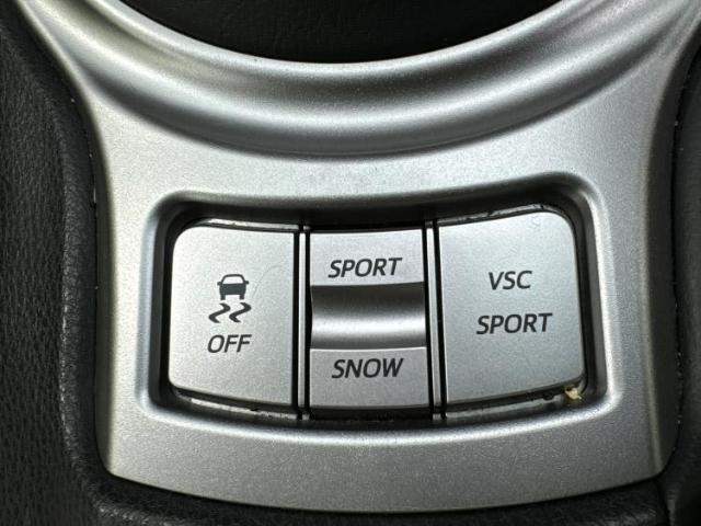 車選びにはお悩みがつきものです！具体的な購入までは検討していないけど車は気になるというお客様も大歓迎です！是非中古車購入の第一歩のお手伝いをさせてください！