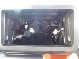 弊社ではお好きなナビ（純正品・社外品問わず）お取り付け可能です。ナビの機能やサイズ等のご相談に対応できますのでご自身の希望すぐナビを取り付け可能です。もちろん、オーディオでも可能です♪