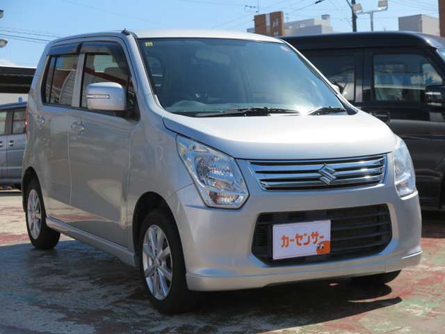 写真だけではこの車の良さは伝わらないかもしれませんので、是非一度現車をご覧にお越し下さい！
