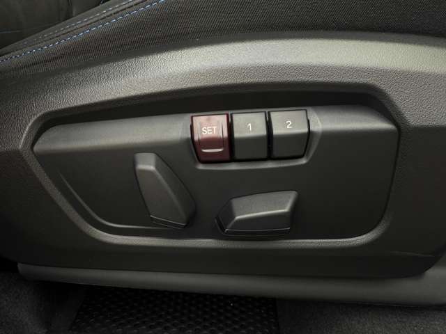 在庫に無い車両でも、お探します！BMW御購入を御検討でしたらまずお気軽にお電話下さい。担当セールスが親身に詳しくお伺いいたします！お客様からの御相談をお待ちしております。無料ダイヤル 0078-6002-028023