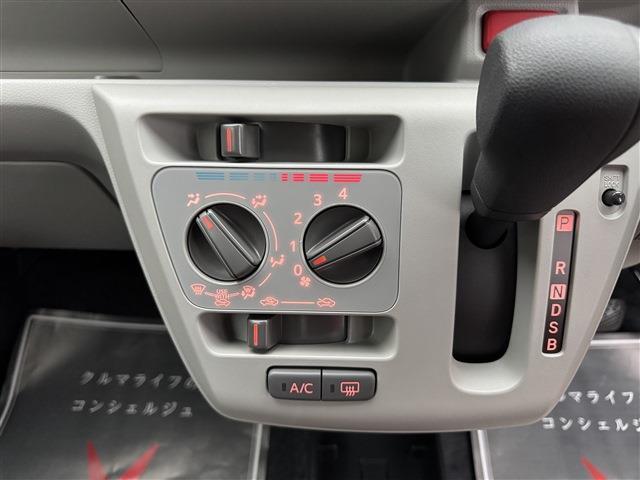 ★200名以上のスタッフで対応★　各専門店に専門のスタッフを配置する事でお客様に合ったアドバイスをさせて頂きます。女性スタッフも多数在籍していますので、女性の方でも安心してご来店ください！！