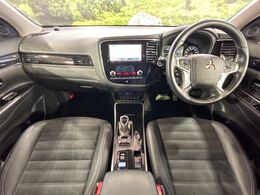 グループ総在庫数約30，000台！！全国の系列店からメーカー・車種問わずご紹介出来るので、あなたにピッタリのお車が見つかるはずです♪まずはお問い合わせ下さい☆