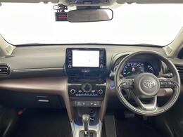 【インパネ全体】全方位で視界が広く、高い目線で運転もしやすいです！