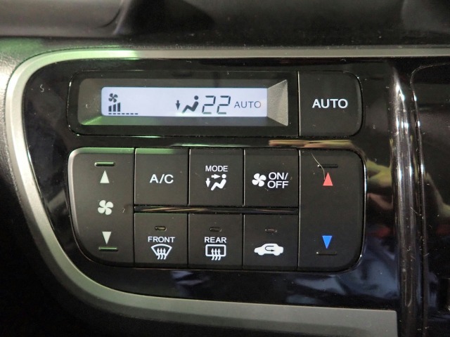 ◆Honda認定中古車をお探しの方はHonda　U-Select亀山長明寺へお越しください！全車安心のU-Selectホッと保証付きです！敷地内試乗も可能です！オンライン商談も受付しています！◆