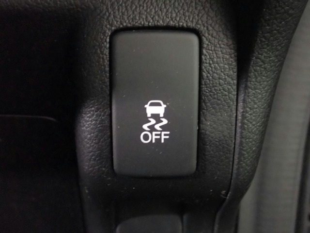 ◆Honda認定中古車をお探しの方はHonda　U-Select亀山長明寺へお越しください！全車安心のU-Selectホッと保証付きです！敷地内試乗も可能です！オンライン商談も受付しています！◆