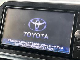 【フルセグTV付ナビゲーション】使いやすいナビで目的地までしっかり案内してくれます。各種オーディオ再生機能も充実しており、お車の運転がさらに楽しくなります！！
