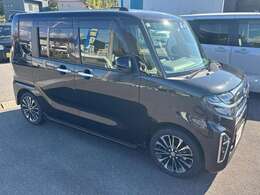 もし展示場にお探しの車が無くても安心ください。全国から、お客様の気持ちになってご希望のお車をお探しします。