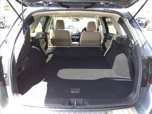 ワンオーナー☆4WD☆アイサイト8インチナビ☆Bluetooth接続☆バックカメラ☆ETC☆全車速追従クルーズ☆本革シート☆前席メモリー付パワーシート☆全席シートヒーター☆走行5.6万km☆試乗OK☆