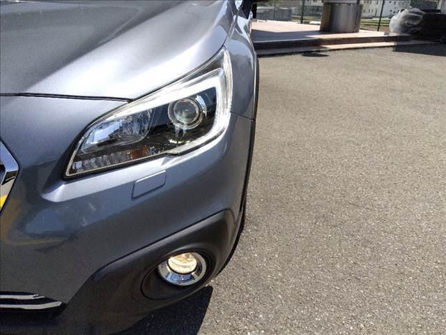 ワンオーナー☆4WD☆アイサイト8インチナビ☆Bluetooth接続☆バックカメラ☆ETC☆全車速追従クルーズ☆本革シート☆前席メモリー付パワーシート☆全席シートヒーター☆走行5.6万km☆試乗OK☆