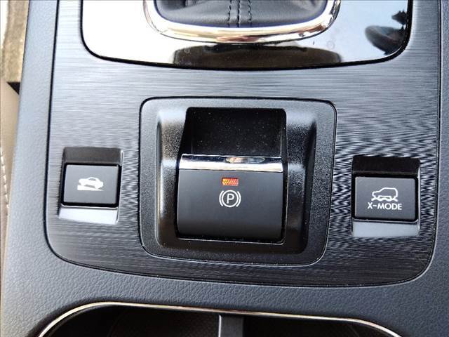 ワンオーナー☆4WD☆アイサイト8インチナビ☆Bluetooth接続☆バックカメラ☆ETC☆全車速追従クルーズ☆本革シート☆前席メモリー付パワーシート☆全席シートヒーター☆走行5.6万km☆試乗OK☆