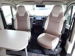 営業時間　9：00から18：00　　毎週火曜・定休日（祝祭日の場合は営業）。　☆是非ご来店下さい☆