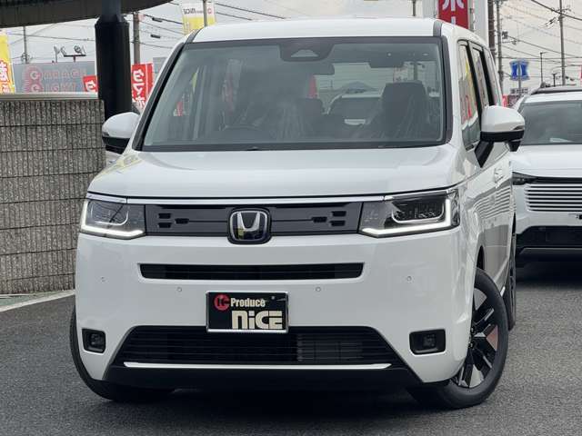 当店在庫車両のご閲覧を頂き、誠に有難うございます。SUV・ミニバン専門店。独自の仕入れルートと弊社のシステムにて安く、安心・安全にお乗り頂ける環境整備を整えております。
