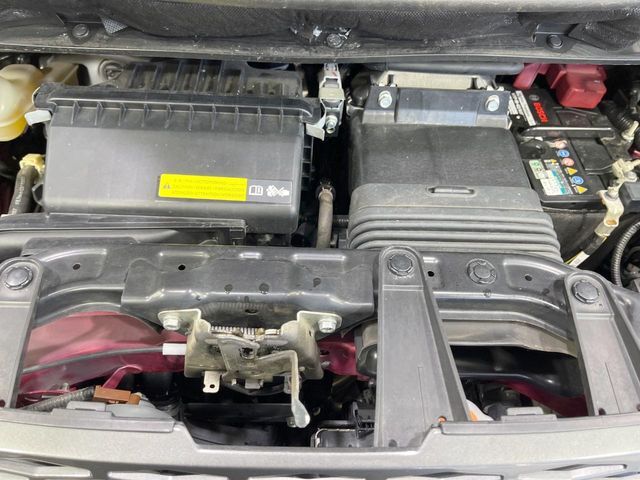 親切・丁寧な専門メカニックスタッフが応対！・車検・点検整備・事故等の修理などアフターサービスも安心。お車のカスタマイズもネクステージのサービススタッフまでご相談ください！