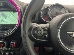 BMW、メルセデス、アウディといったドイツのプレミアムブランド中心とした、各種輸入車ブランドを同時に較べることができます。