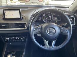 【ハンドル】『ハンドル/ステアリング』の画像になります。写真の内容に関してご不明点、ご質問等がございましたらお気軽にガリバー店舗までお問い合わせください。