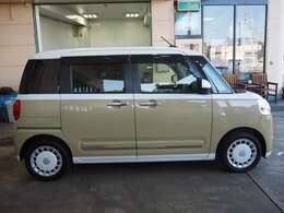 東京海上日動火災保険の代理店ですの万が一の事故も安心。任意保険は車を購入するときに見直しが必要です。プロのスタッフが金額や保証を含めてお客様の最善な保険内容を提案させて頂きます。