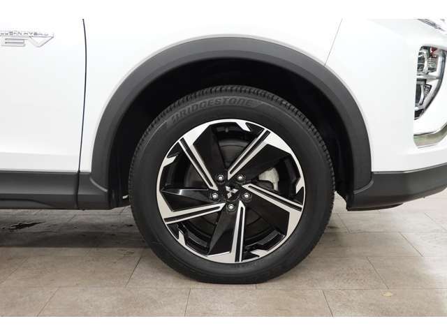 225/55R18タイヤ＋18インチアルミ