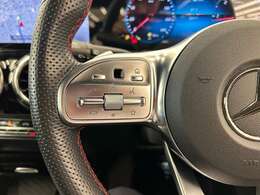 【運転席操作部】『運転席周辺の装備』の画像になります。快適なドライブを楽しむための機能が装備されています！運転席から触れるので使いやすいです！