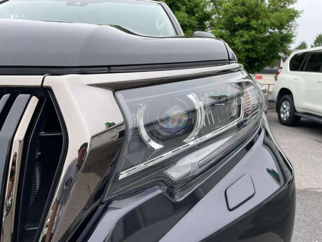 ◆ローン購入可◆下取り買取可◆ ワンオーナー ブラウンレザー メーカーナビTV ルーフレール 禁煙車 専用18インチアルミ マルチテレイン 360モニター シートヒーター/シートクーラー 追従クルコン 衝突軽減