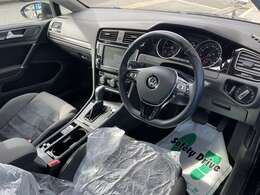 （ハイグレード）（エコカー減税）地デジナビ/CD/DVD/BT/スマートキー/Aストップ/ETC/バックカメラ/コーナーセンサー/ドラレコ/HIDライト/純正17AW/パドルシフト/クルコン/1年保証