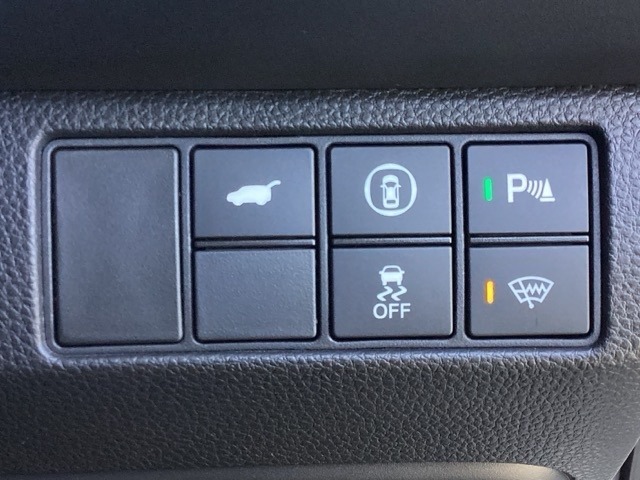 安全運転支援システム　Honda　SENSING付きです。常にシステムで周囲の状況を認識し、ドライバーをサポートします！！