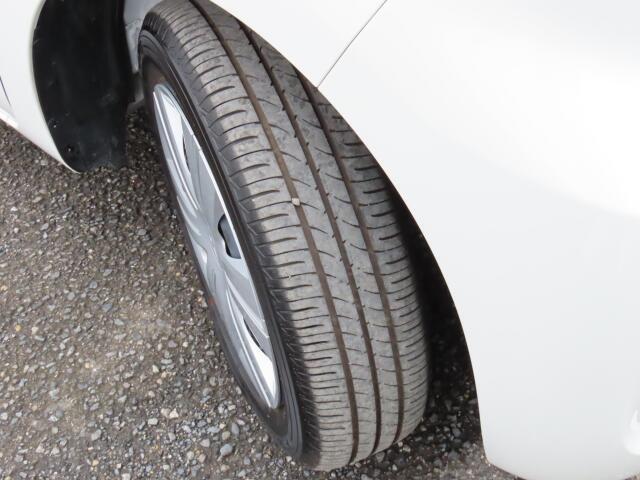 タイヤもしっかり残っています