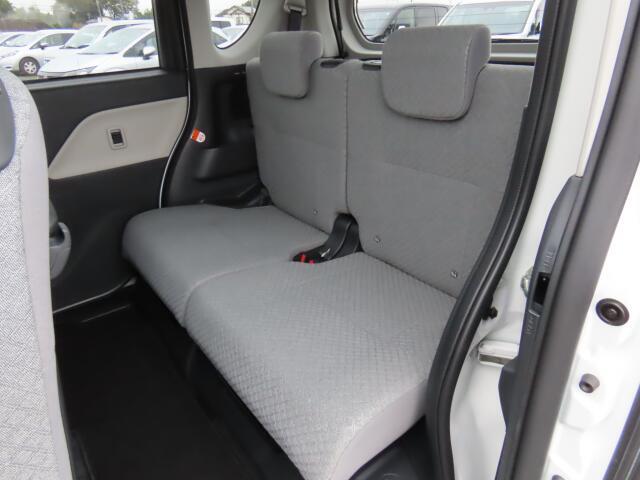 リヤシートも状態良好♪是非一度ご来店いただき、実際に座ってみてくださいね！