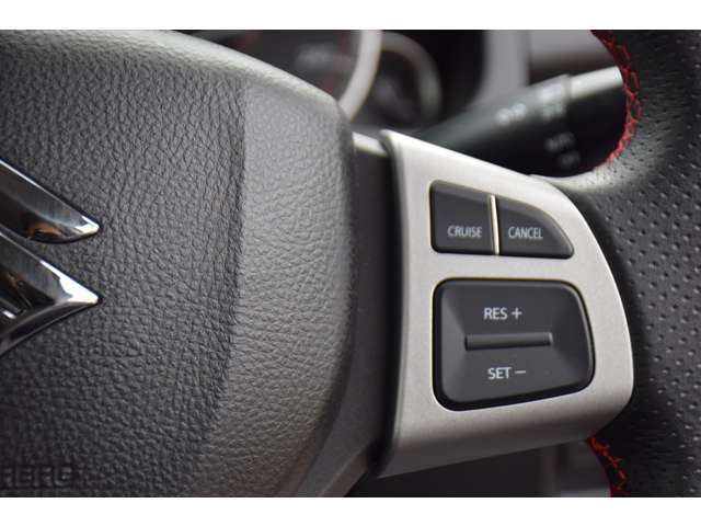 ●ディーラー中古車になります。中古車ショップとは違うスタッフの対応、車両状態、点検整備、で安心感をお客様へお届け。