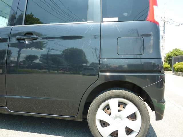 格安軽自動車が常時30台以上在庫しております。どんどん新しい格安車が入庫しておりますので、お気軽にお問い合わせ下さい。当店無理な営業は一切ありません！ゆっくりとご覧いただけます。