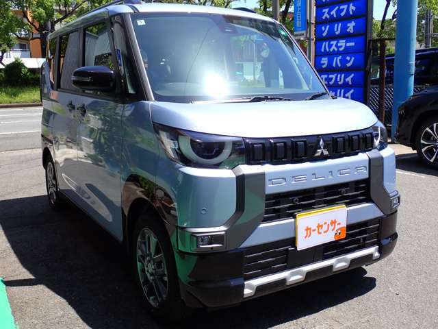 当社では販売する中古車は、自社工場で徹底的に点検・整備した上で、お客様へ納車しております。また、当社工場は運輸局から指定された民間車検工場となっておりますのでプロの整備士がしっかりと点検整備致します