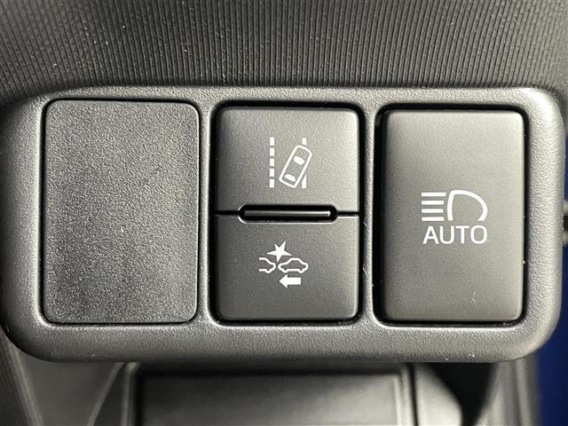 【運転席操作部】快適なドライブを楽しむための機能が装備されています！運転席から触れるので、使いやすいです！除菌プランいれていただくと、さらに清潔で安心していただけます！