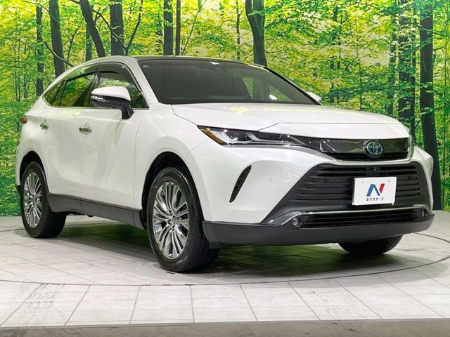大好評のボディコーティング「弾スプラッシュコート」もご納車までに施工可能。通常のガラスコートと異なる、耐久年数6年の無機質ガラスコーティングが、ボディをキレイな状態に保ってくれます。