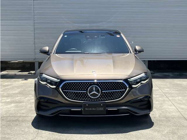 メルセデス・ベンツの定める厳しい基準をクリアしたお車のみをご案内させて頂きます。「認定中古車」は納車前整備がポイントです。販売するに相応しい車両の選定と、納車前整備に力を注いでおります。