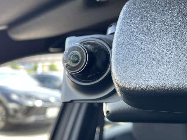 ◆【ドライブレコーダー】映像・音声などの運転中の記録を残します。事故などを起こした起こされた時の証拠になりえますので、もしも時でも安心ですね。