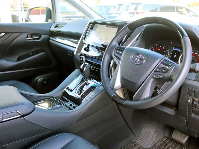 カーセブン札幌清田店は全国に向けてインターネットでの販売にも力を入れております。提携の陸送会社にて全国ご納車が可能でございます！