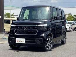 ■□■□■ グループ年間総販売台数は20000台！！  販売分だけ仕入れるので、最新の車が在庫に並びます！！  ■□■□■