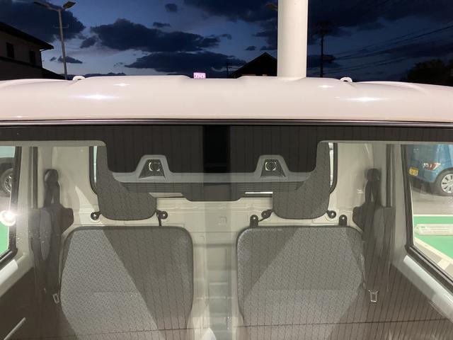 デュアルカメラブレーキサポートや横滑り防止装置、車線逸脱警報機能などのサポート装備も充実♪