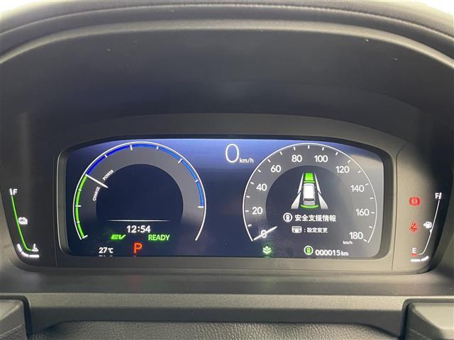 【メーターまわり】ドライバーから見やすい位置にあって安全運転に寄与します。メーターも見やすくてシンプルなデザインになっております！！！
