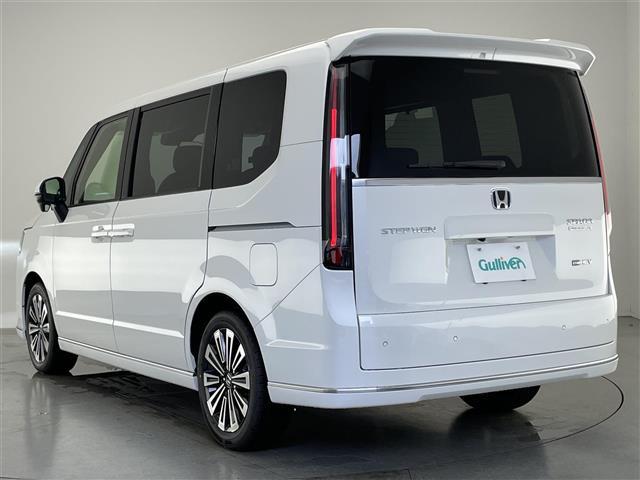 【リア外装】現車の確認はお電話でも承っております。検索ワード【ミニバン/SUV/軽自動車/衝突防止/7人/8人/アラウンドビューモニター/自動（衝突被害軽減）ブレーキ/カーセンサー】関連車両も続々入庫