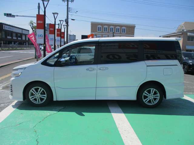 店頭にて既に成約となっている場合もありますので、まずはお電話にて在庫の確認をお願いします。【0178-22-2237】