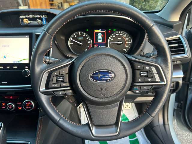 純正ナビ　FSBカメラ　革シート　シートヒーター　ETC ドラレコ