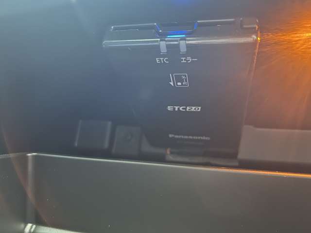 純正ナビ　FSBカメラ　革シート　シートヒーター　ETC ドラレコ